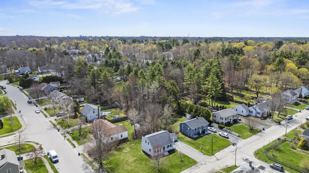85 Bailey Avenue Portland ME 04103