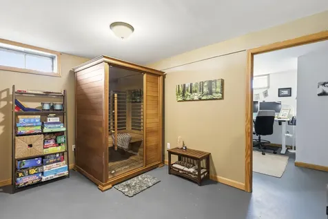 85 Bailey Avenue Portland ME 04103