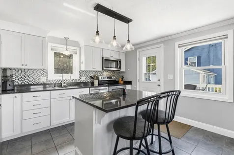 85 Bailey Avenue Portland ME 04103