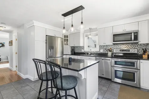 85 Bailey Avenue Portland ME 04103
