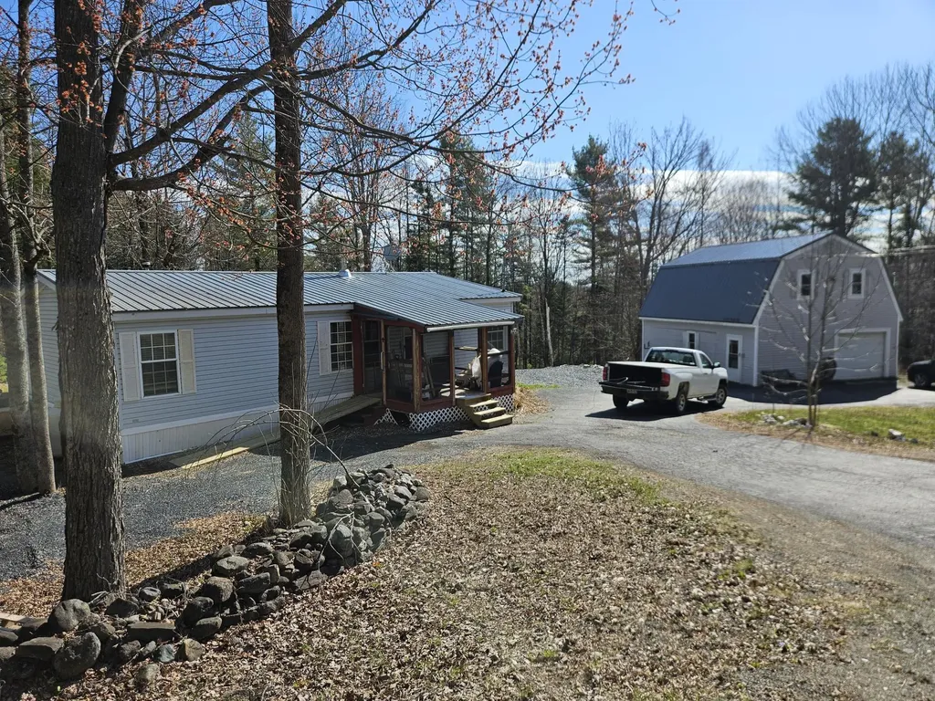 272 N Guilford Road Monson ME 04464