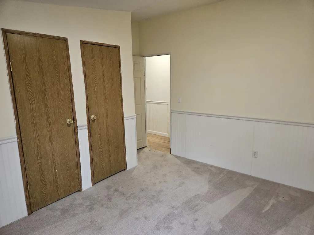 272 N Guilford Road Monson ME 04464