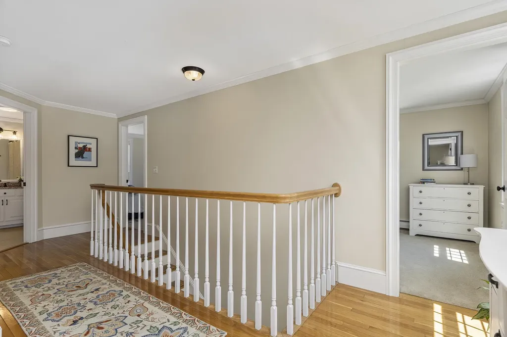 9 Picnic Hill Road Freeport ME 04032