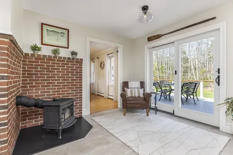 9 Picnic Hill Road Freeport ME 04032