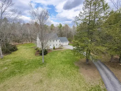 9 Picnic Hill Road Freeport ME 04032