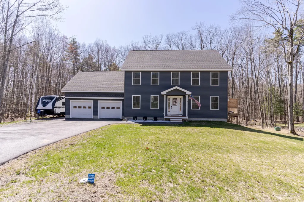 32 Haflinger Lane Berwick ME 03901