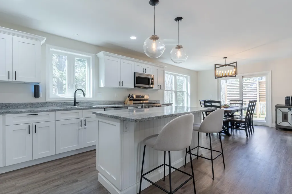 32 Haflinger Lane Berwick ME 03901
