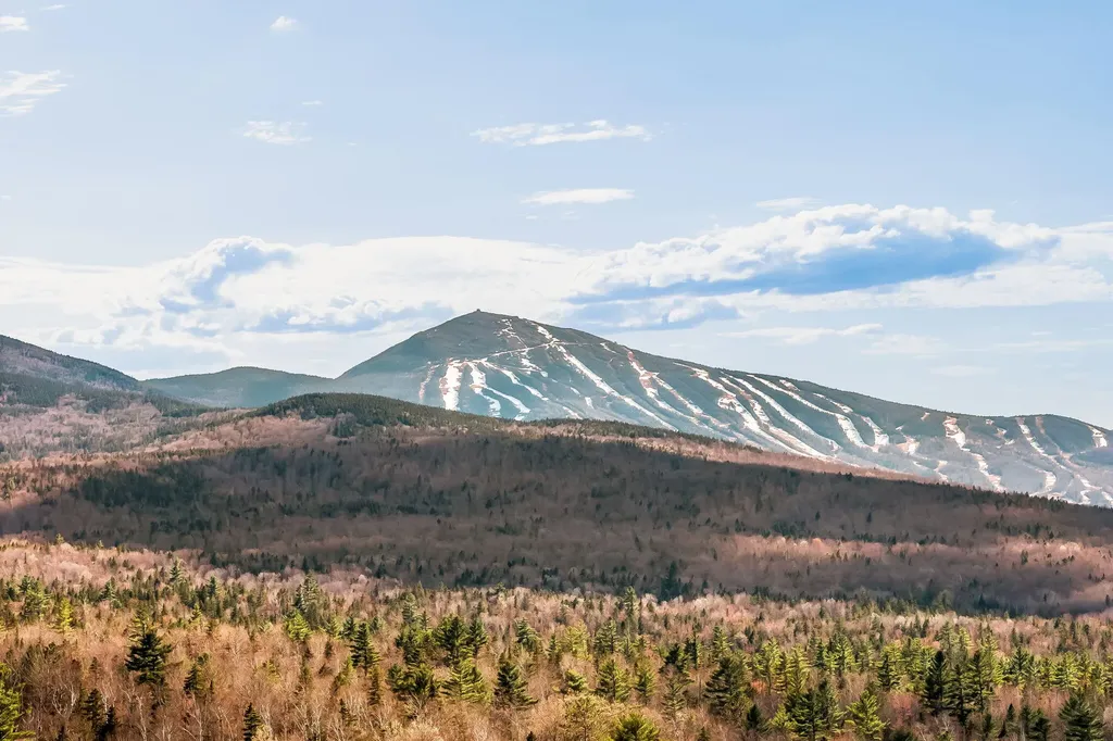 2020 Brook Falls Road Carrabassett Valley ME 04947