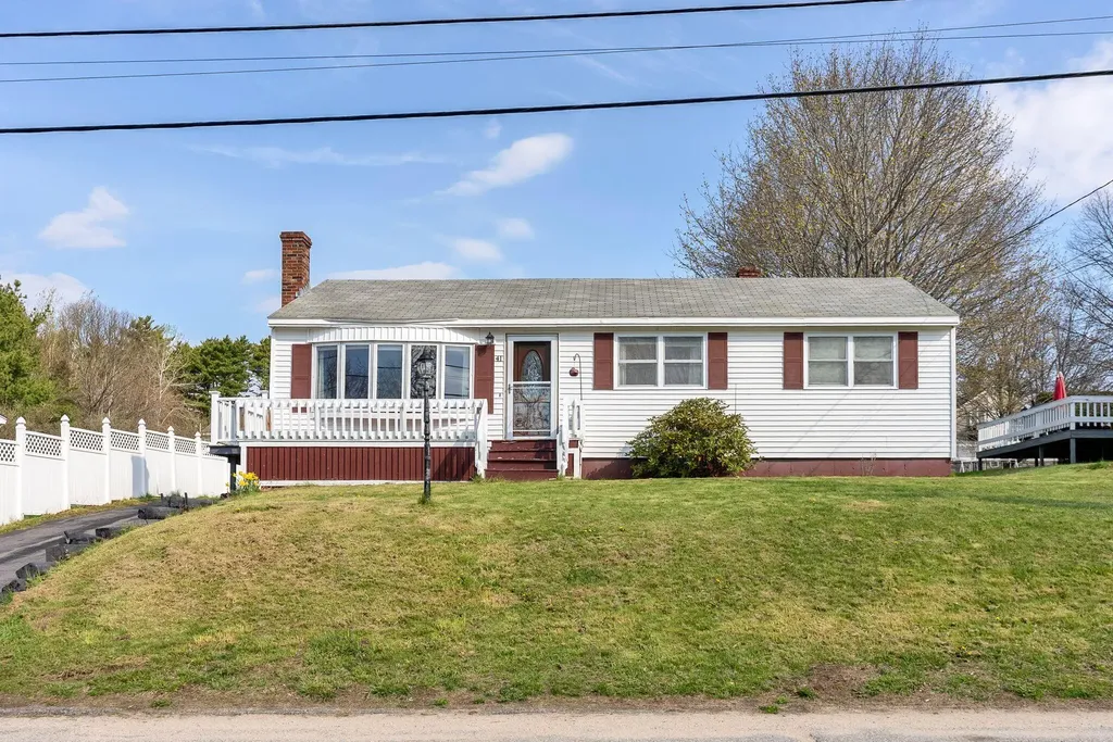41 Pine Haven Terrace South Portland ME 04106