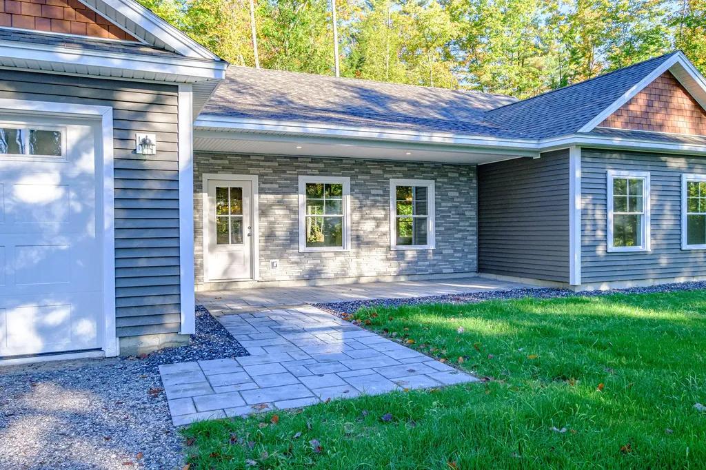 23 Harvest Lane Bridgton ME 04009