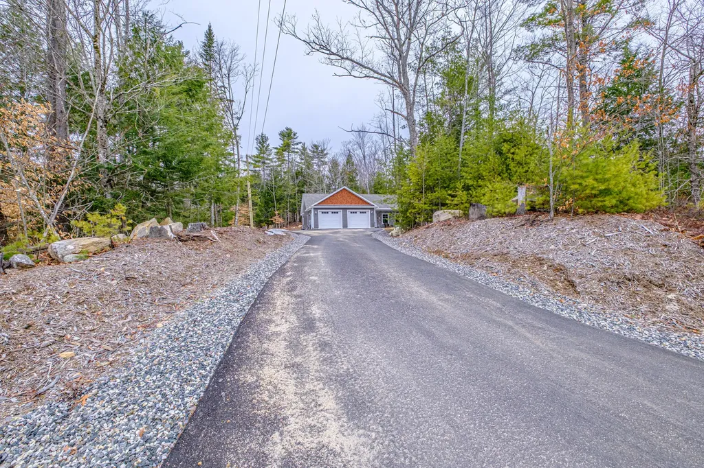 23 Harvest Lane Bridgton ME 04009