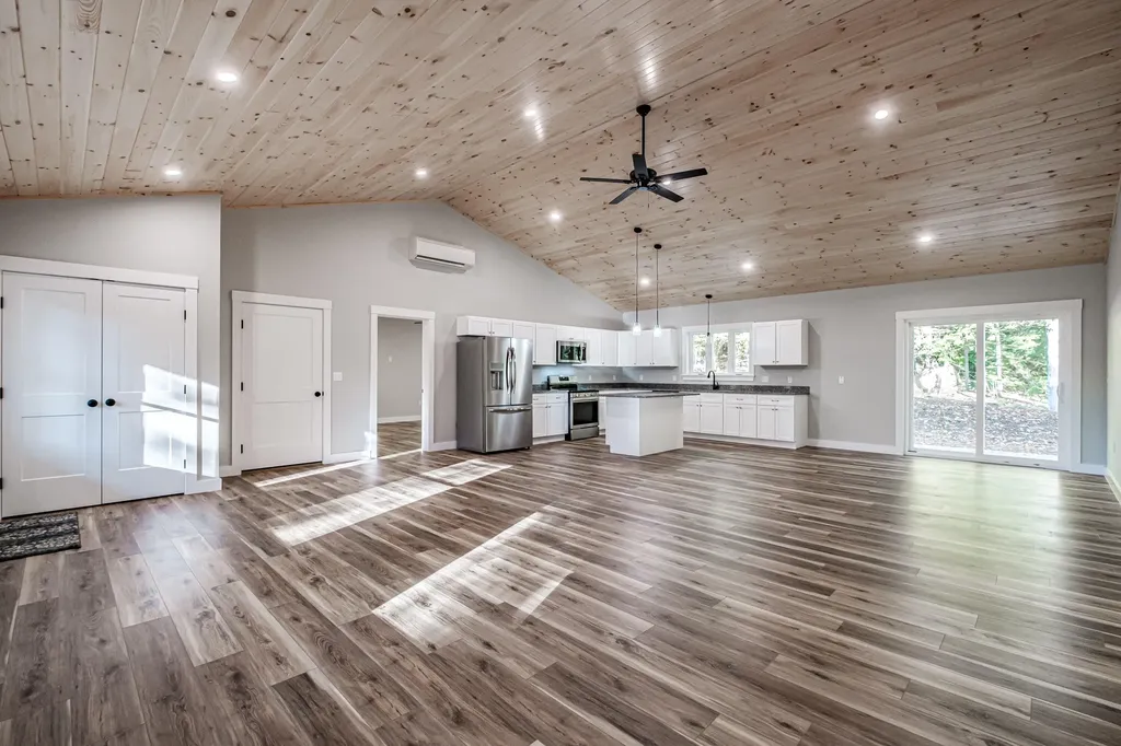 23 Harvest Lane Bridgton ME 04009