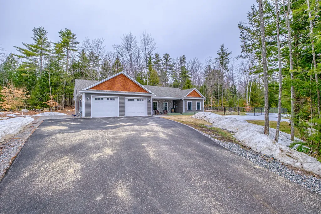 23 Harvest Lane Bridgton ME 04009
