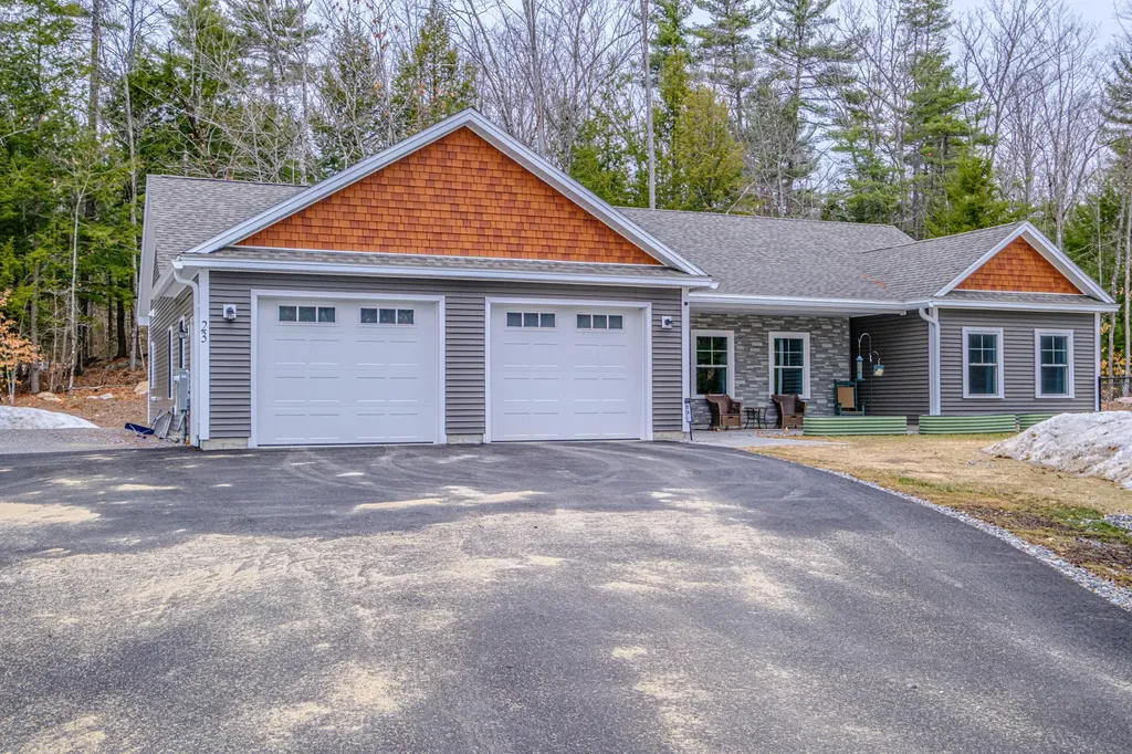 23 Harvest Lane Bridgton ME 04009