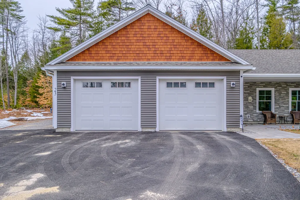 23 Harvest Lane Bridgton ME 04009