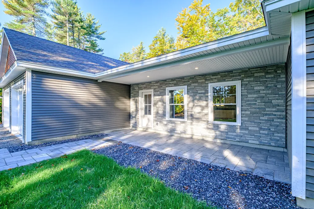 23 Harvest Lane Bridgton ME 04009