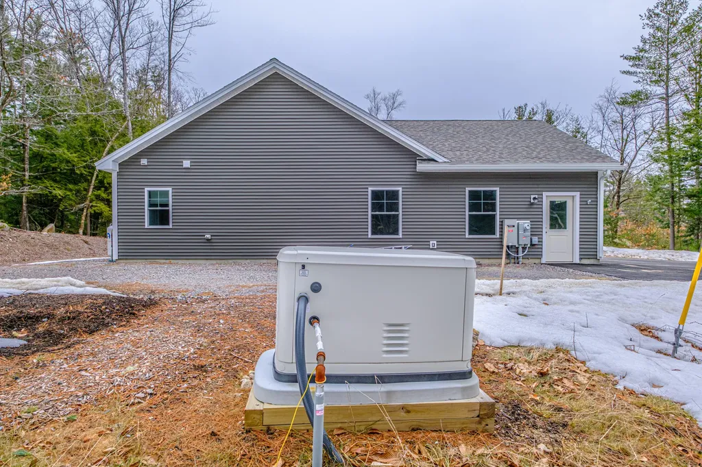 23 Harvest Lane Bridgton ME 04009