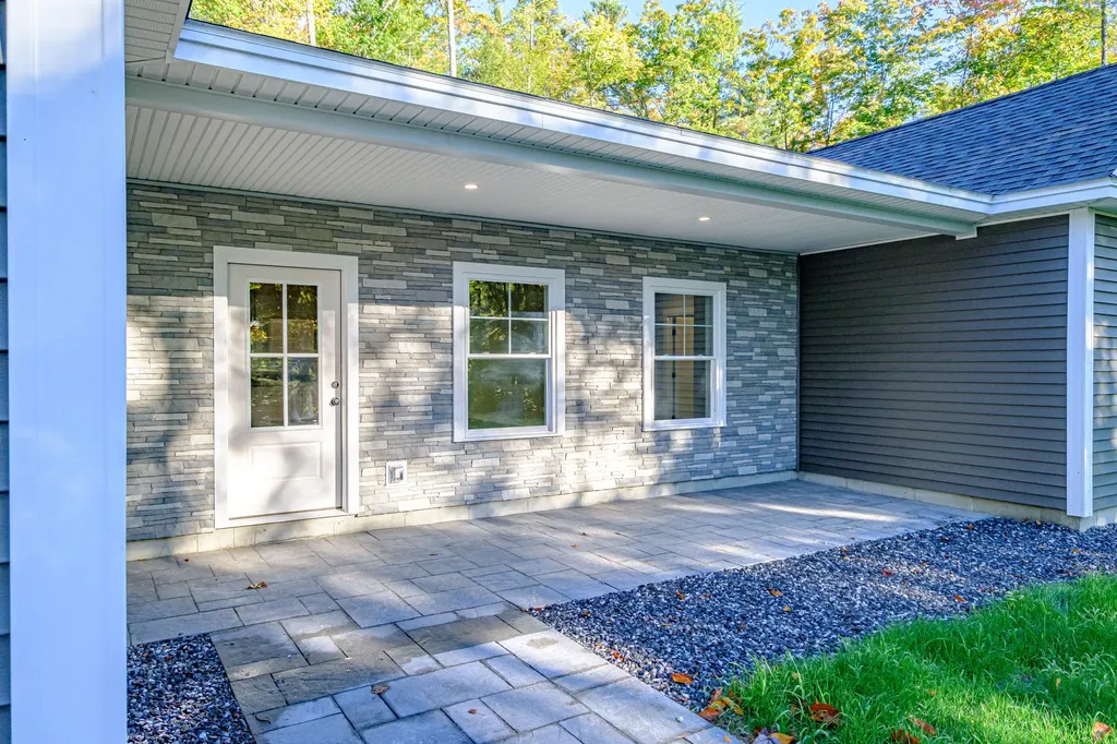 23 Harvest Lane Bridgton ME 04009