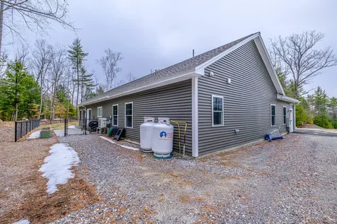 23 Harvest Lane Bridgton ME 04009
