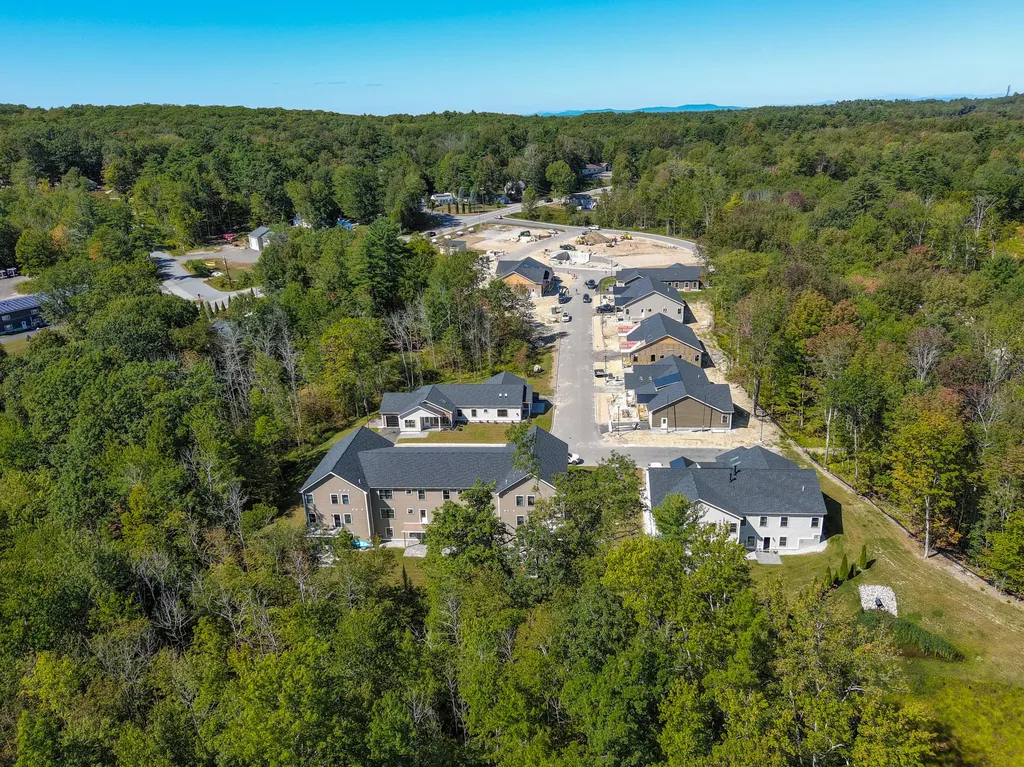 25 Daybreak Lane Windham ME 04062