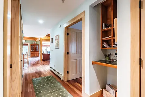28 Cortland Road Freeport ME 04032