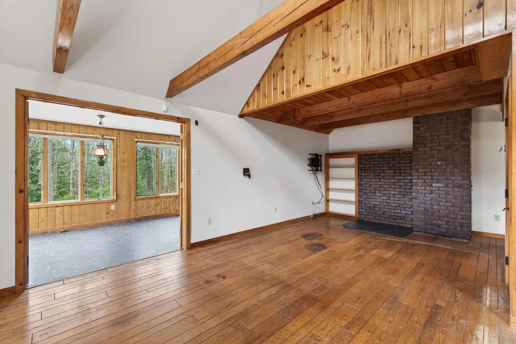 52 Ripley Hill Road Sabattus ME 04280