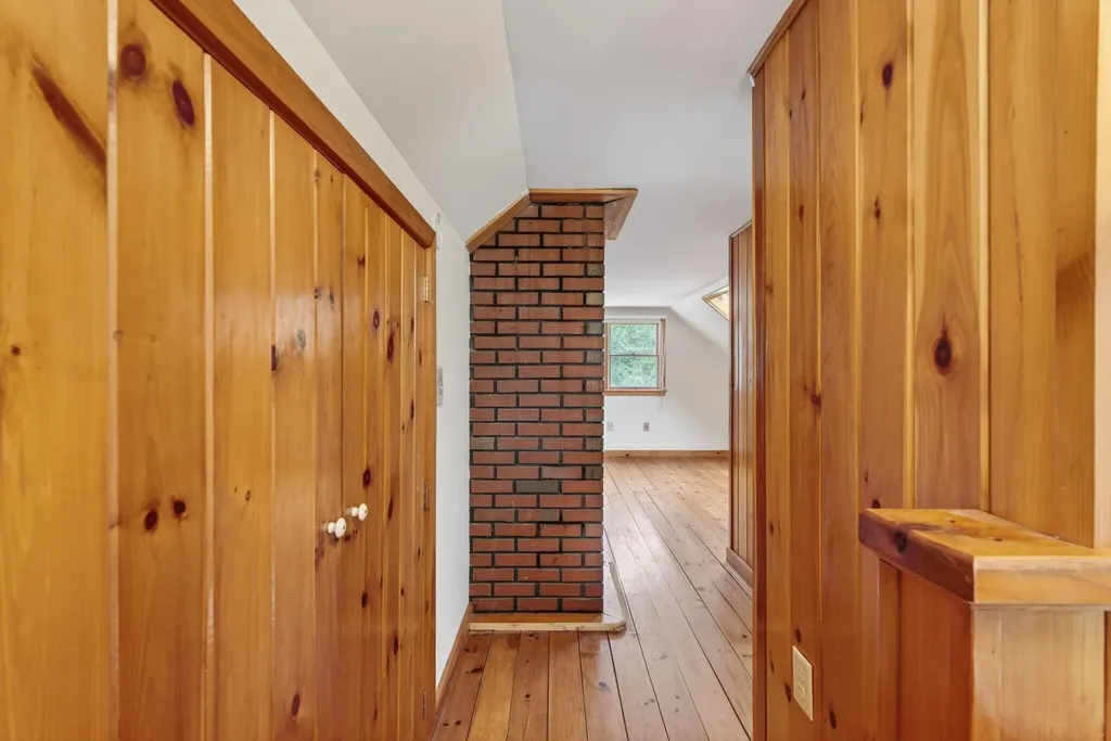 52 Ripley Hill Road Sabattus ME 04280