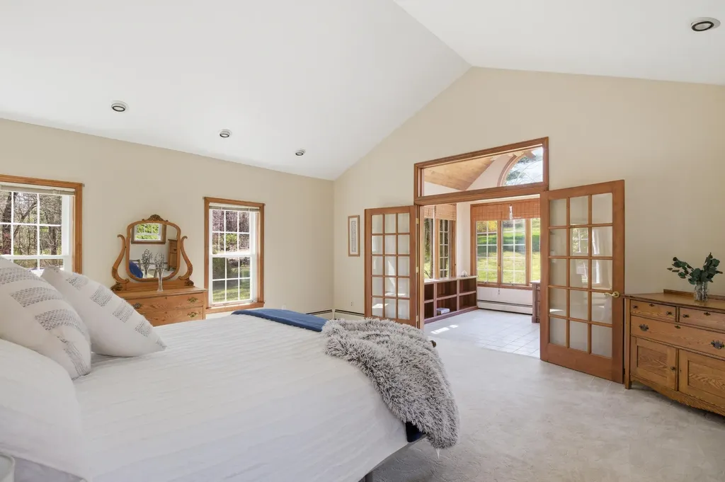 1520 Perkins Ridge Road Auburn ME 04210
