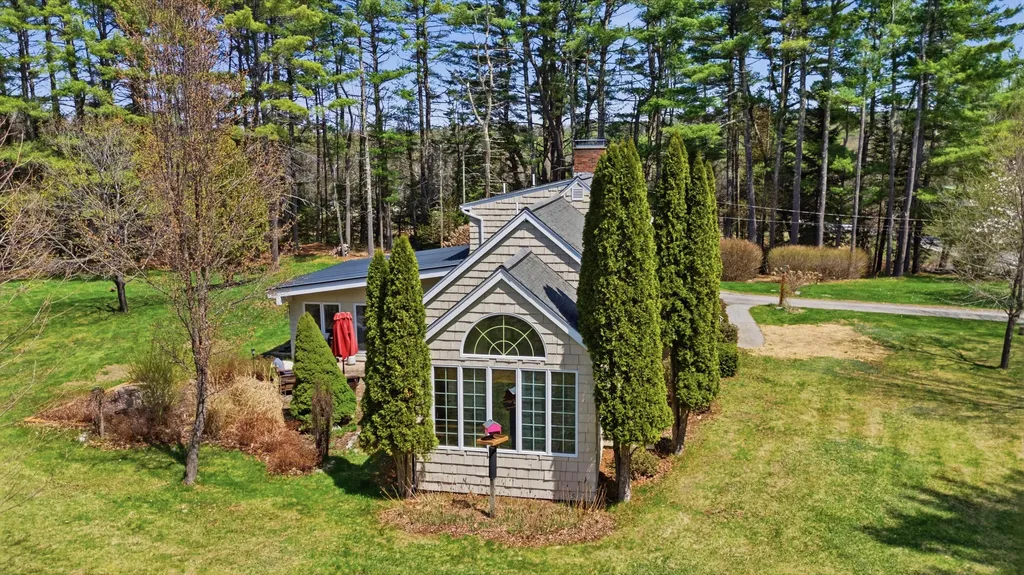 1520 Perkins Ridge Road Auburn ME 04210
