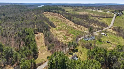 1520 Perkins Ridge Road Auburn ME 04210