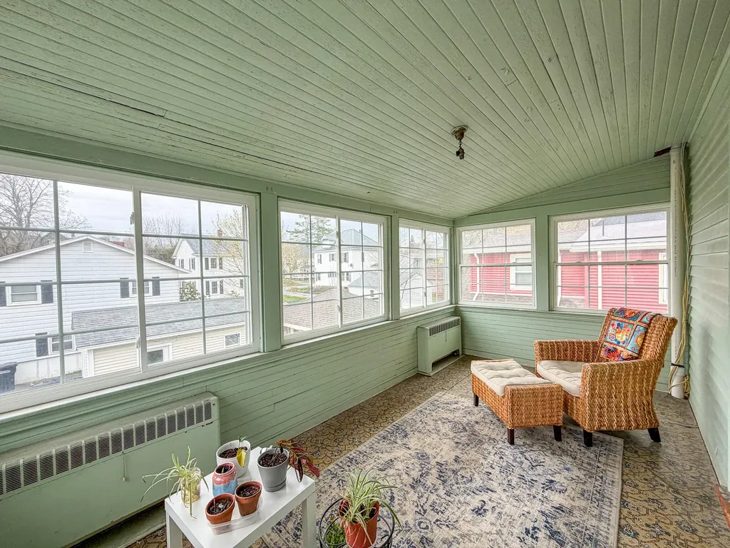 374 Center Street Bangor ME 04401