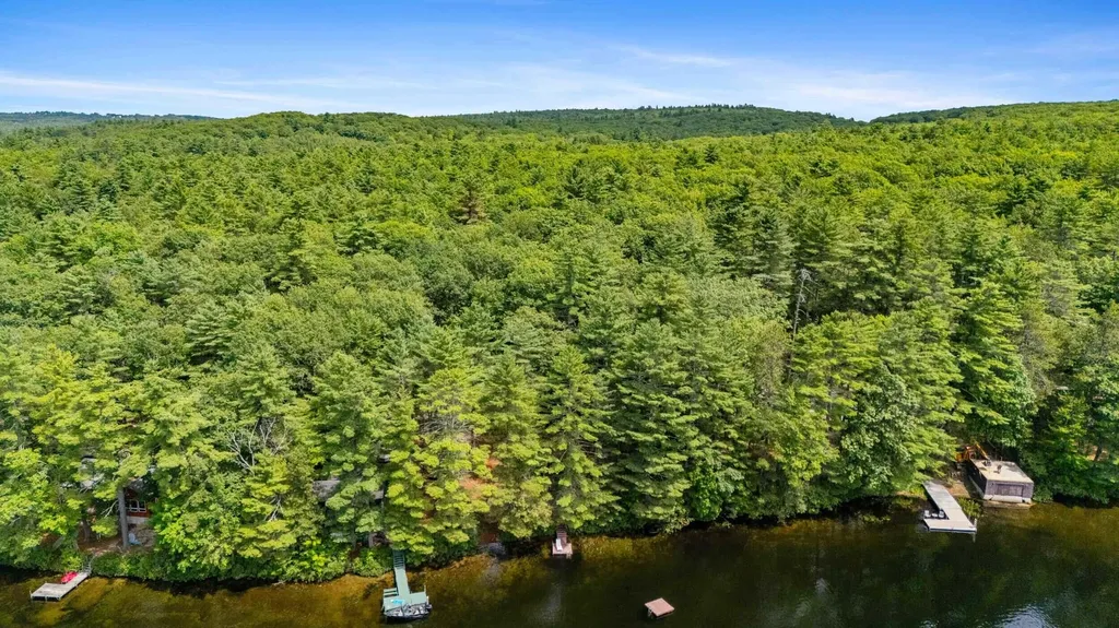 8 Golden Way New Gloucester ME 04260