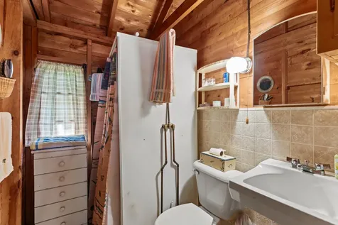 8 Golden Way New Gloucester ME 04260
