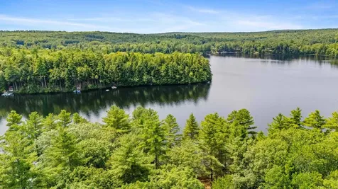 8 Golden Way New Gloucester ME 04260