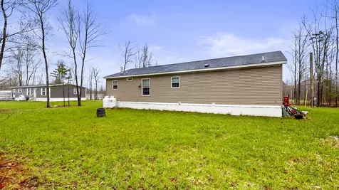 38 S Greenridge Heights Oakland ME 04963