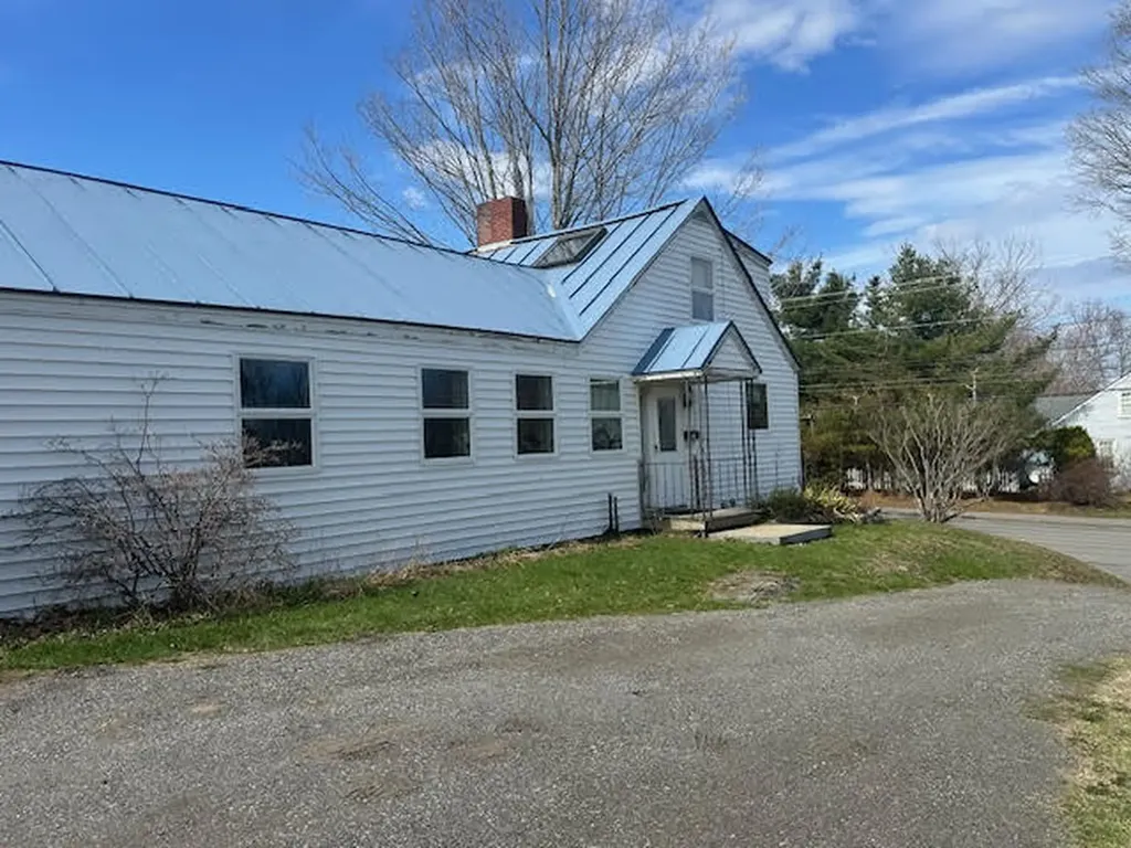 190 Waldo Avenue Belfast ME 04915