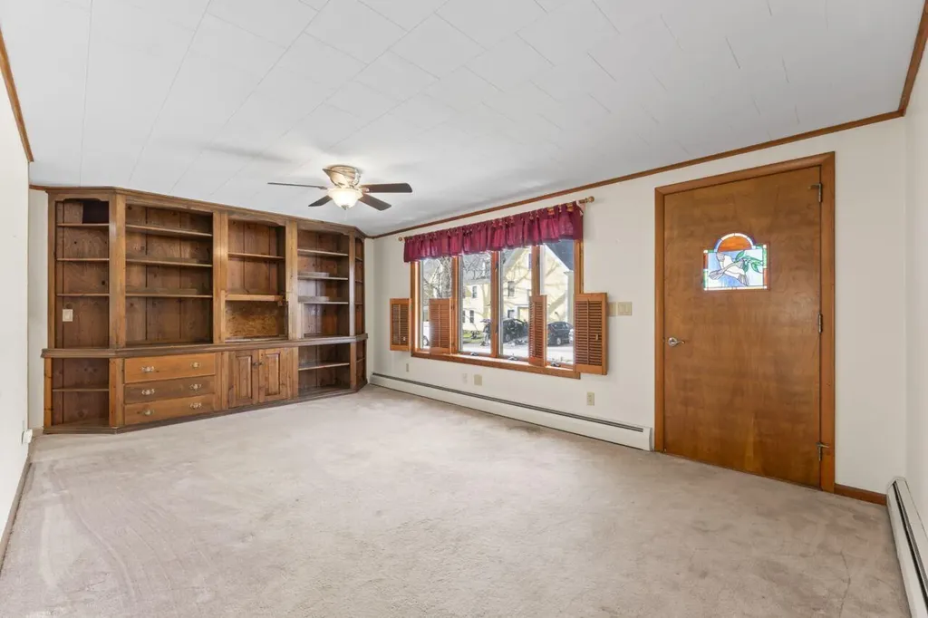3 Douglas Street Lisbon ME 04252