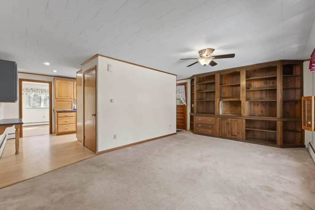 3 Douglas Street Lisbon ME 04252