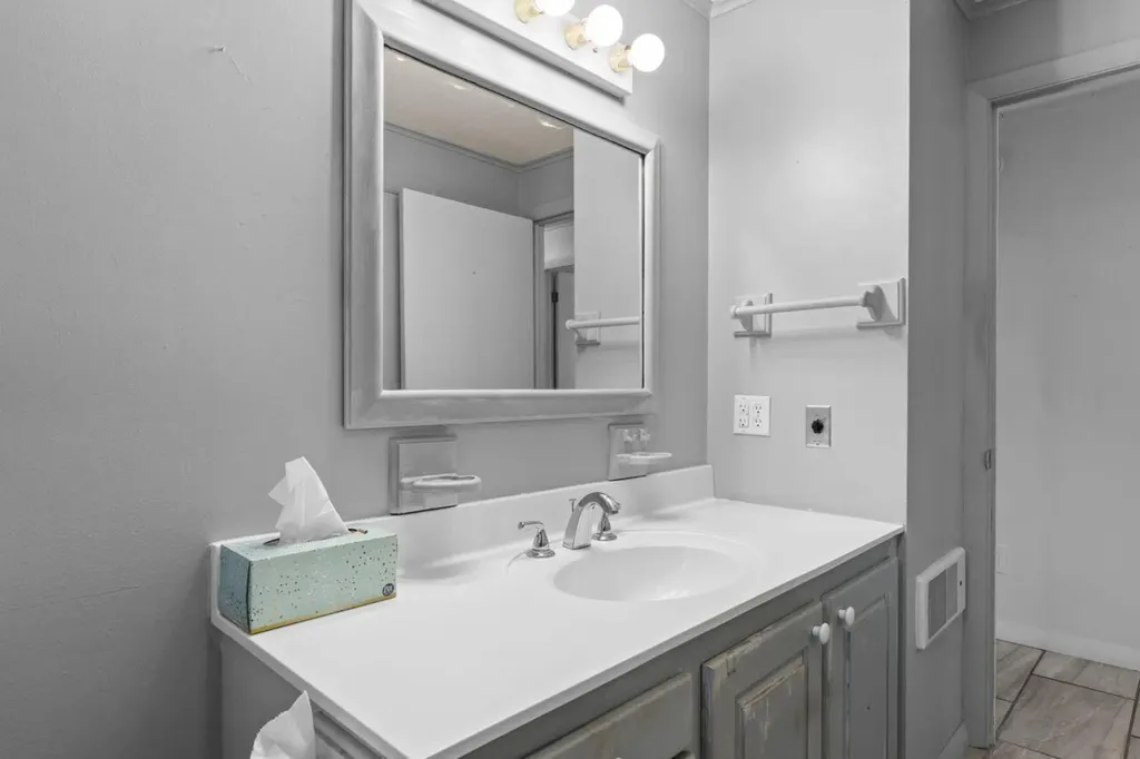 3 Douglas Street Lisbon ME 04252