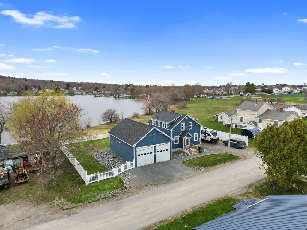 29 Wilson Street Lincoln ME 04457
