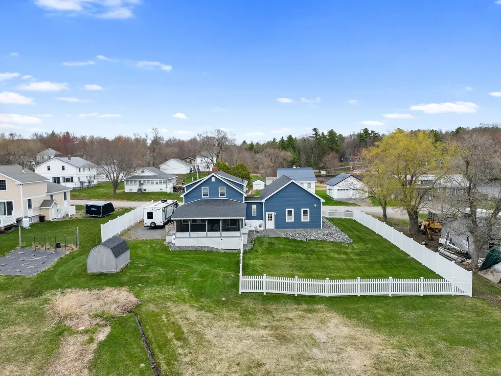 29 Wilson Street Lincoln ME 04457