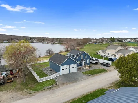 29 Wilson Street Lincoln ME 04457