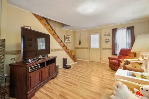 29 Wilson Street Lincoln ME 04457