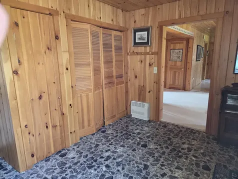 11 Lakeshore Drive Belgrade ME 04918