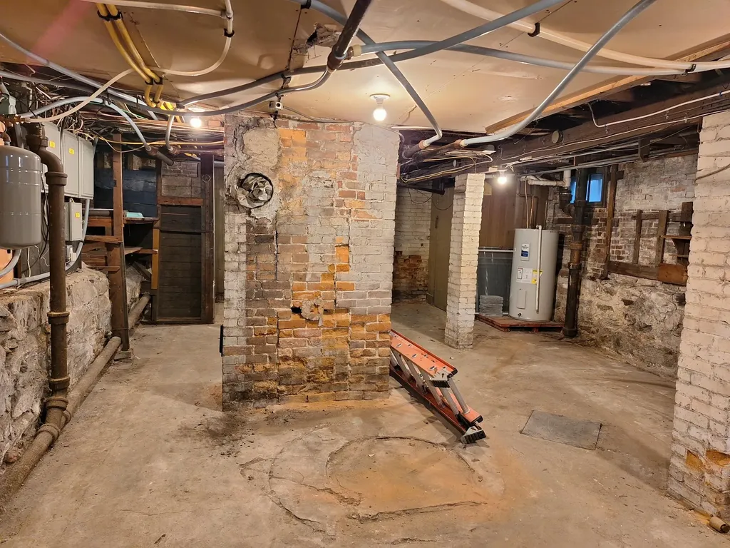 94 Emery Street Portland ME 04102
