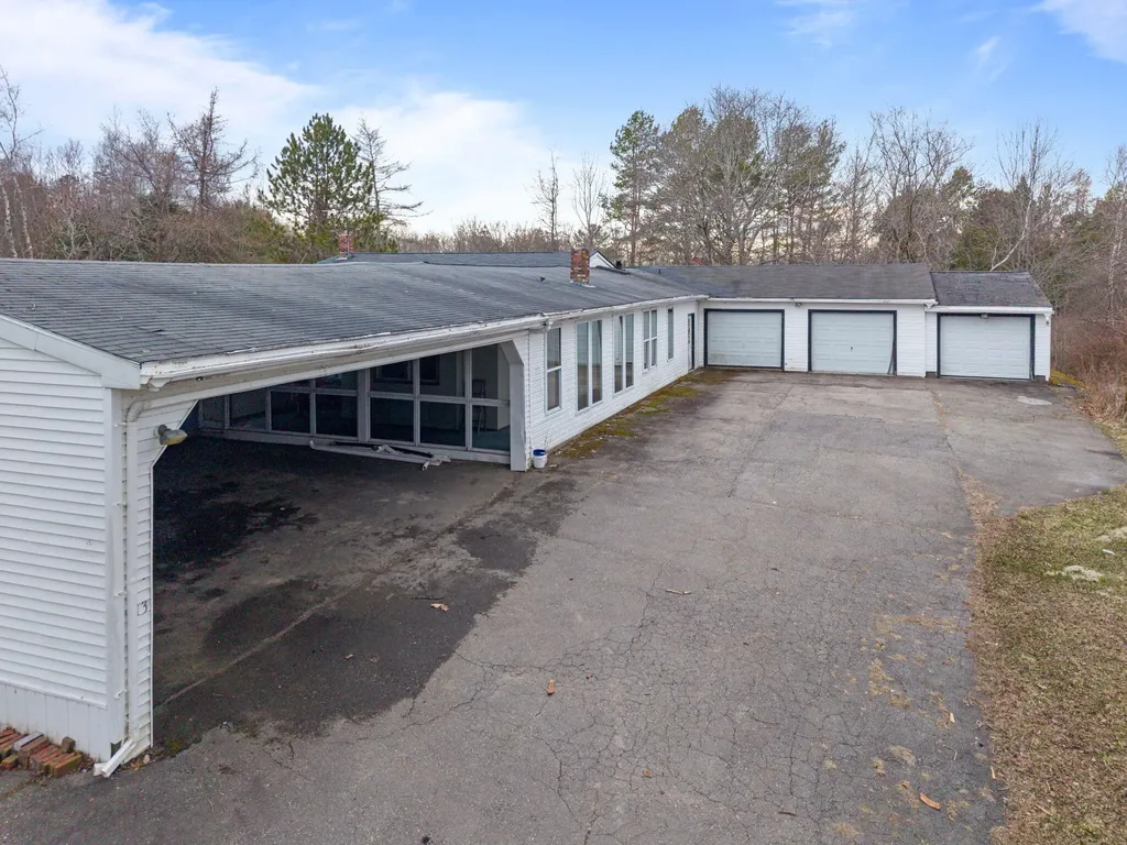 13 Alder Lane South Thomaston ME 04858