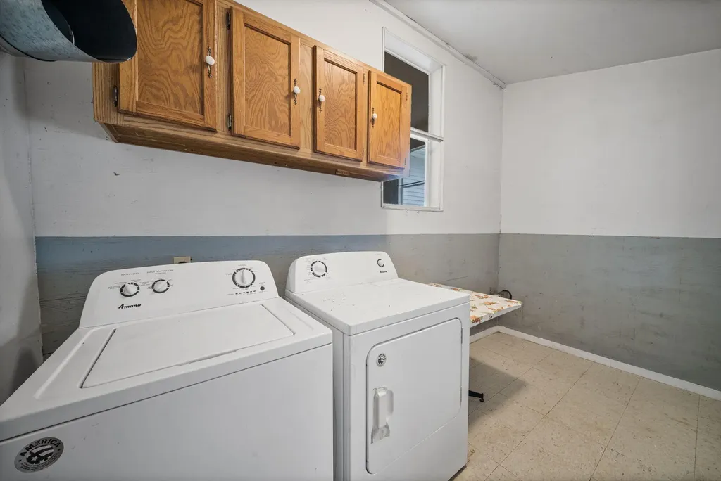 13 Alder Lane South Thomaston ME 04858