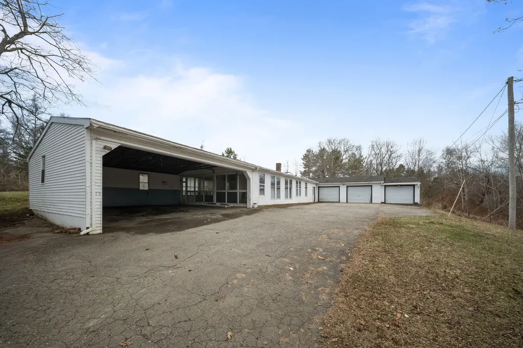 13 Alder Lane South Thomaston ME 04858