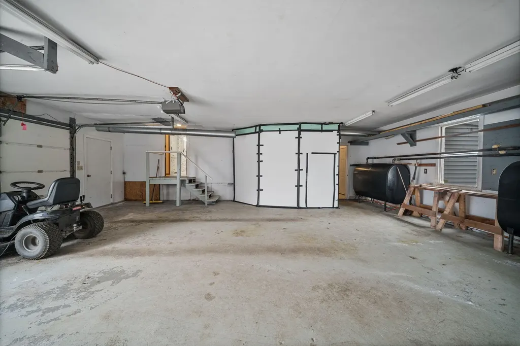 13 Alder Lane South Thomaston ME 04858