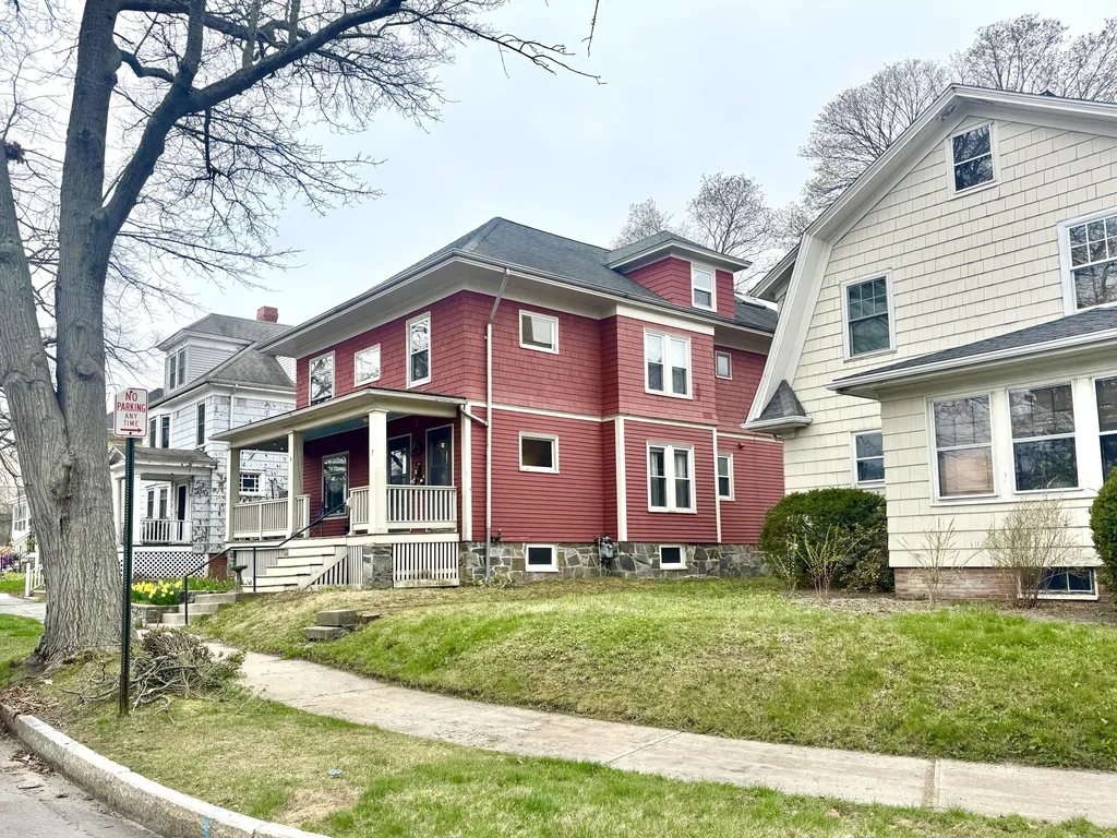 9 Grasmere Road Portland ME 04101